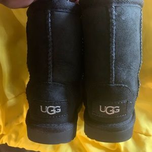 Uggs classic 2
